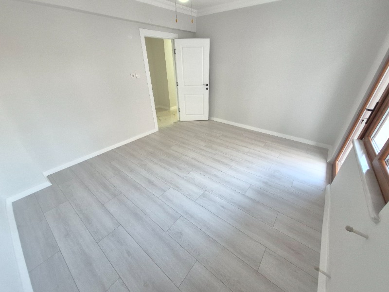 Edremit Altınkum Mah`da3+1  Daire. - 17